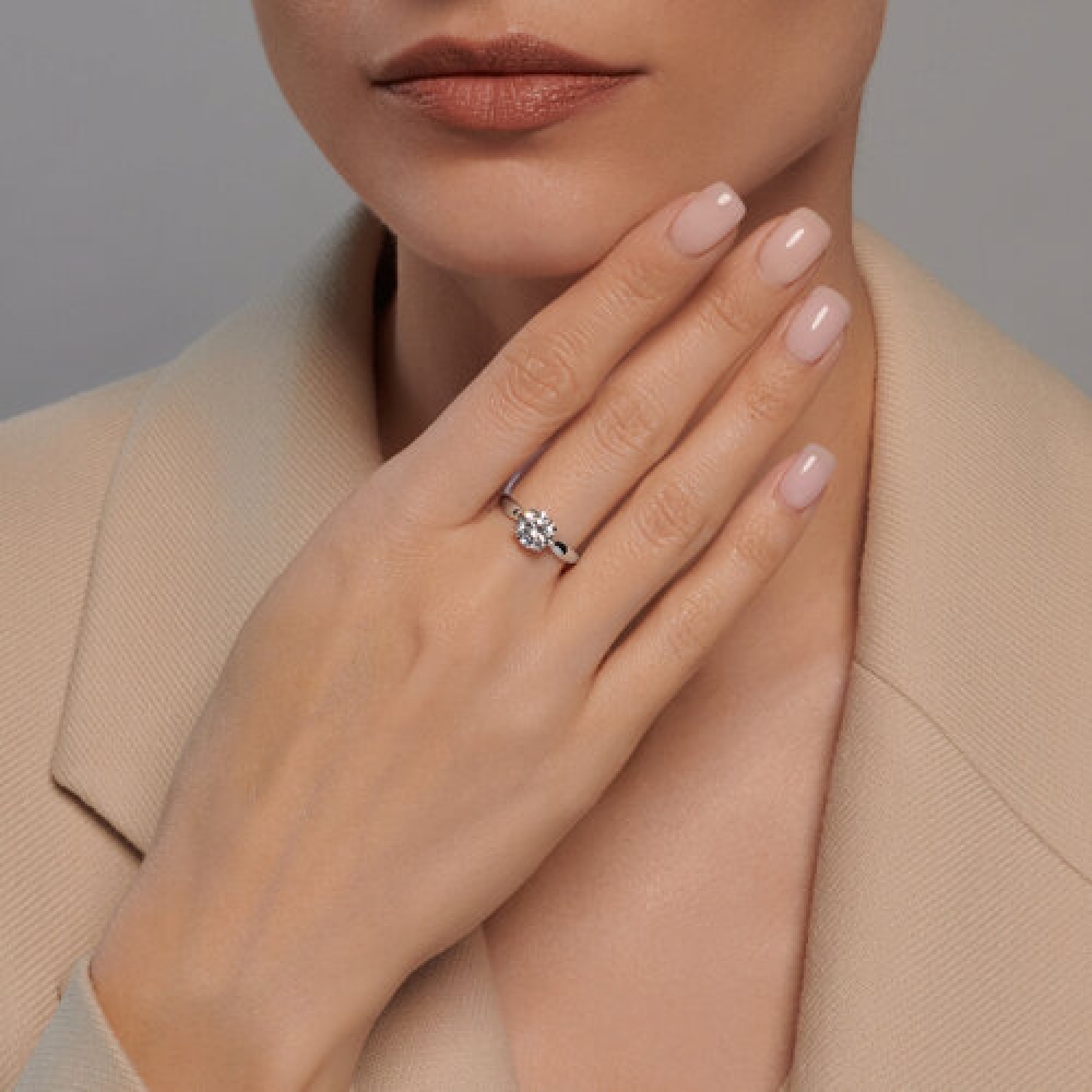 Inel din aur alb cu pietre Cubic Zirconia Incolor