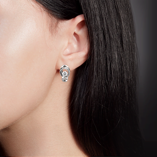 Cercei din aur alb cu pietre Cubic Zirconia Incolor