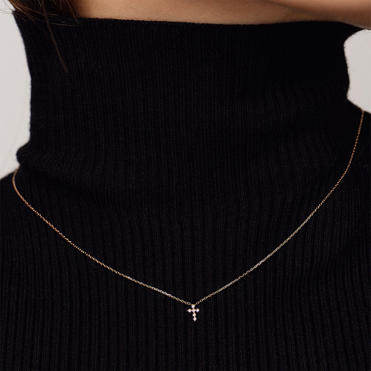 Colier din aur roz cu pietre Diamant