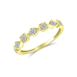Inel din aur galben cu pietre Diamant