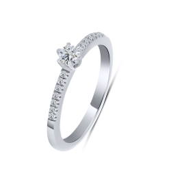 Inel din aur alb cu pietre Cubic Zirconia Incolor